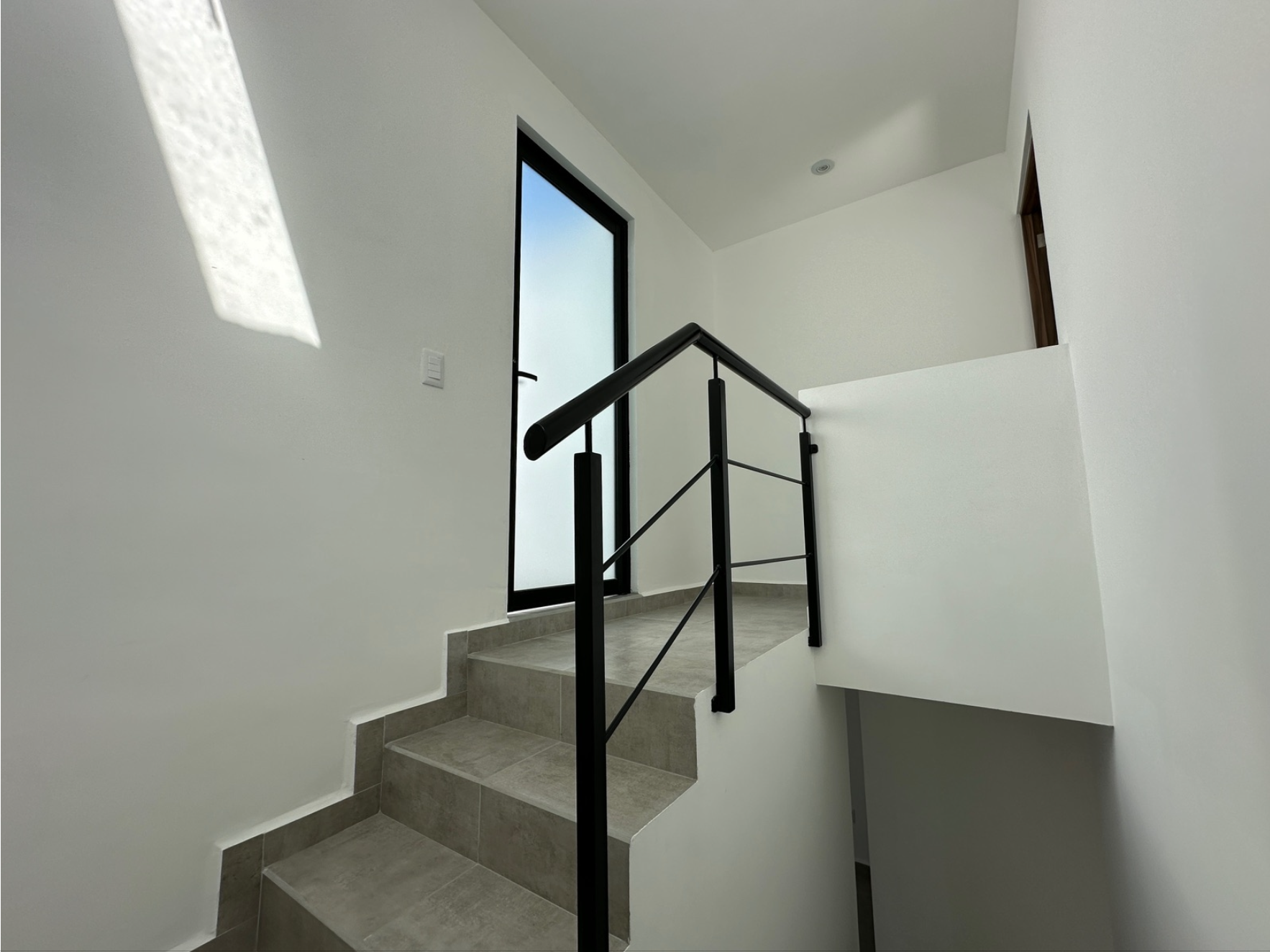 Modelo Aura